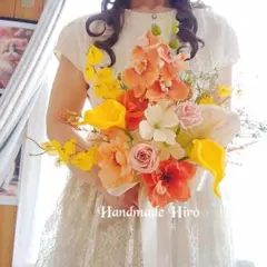 胡蝶蘭とカラーのクラッチブーケ☆ブートニア付き