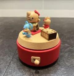 サンリオ ハローキティ オルゴール木製　縁起物