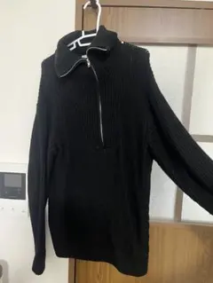 ブラックニットセーター ハイネック