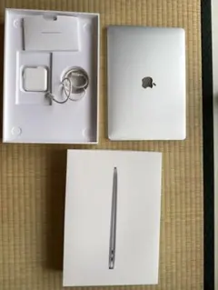 MacBook Air 2020 M1 8GB/256GBのサムネイル