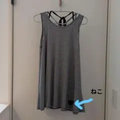 Rydiaタンクトップ　 猫モチーフのサムネイル