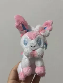 ポケモン ニンフィア ポケモンセンター限定