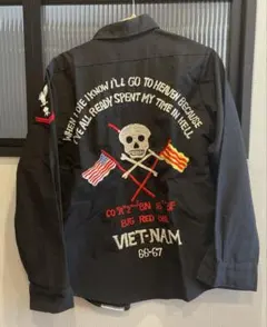 刺繍ポケット付きミリタリージャケット