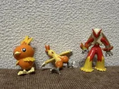 Pokémonモンコレ進化セット『アチャモ／ワカシャモ／バシャーモ』初期