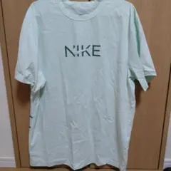 NIKE ミントグリーン Tシャツ