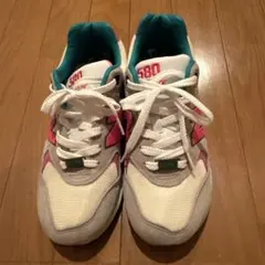 New Balance 580 スニーカー ホワイト/ピンク/ターコイズ