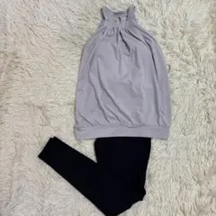 suria グレー タンクトップ S + 黒 レギンス