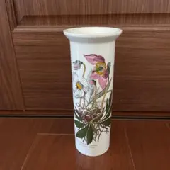 MINTON Holly Berry 花瓶 フラワーベース MINTON Holly Berry 花瓶 フラワーベース - メルカリ