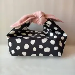 お弁当袋　持ち手がリボン　ダルメシアン柄　ピンク　ハンドメイド
