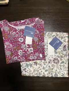 【新品タグ付き］グラフィックＴシャツ　２枚セット