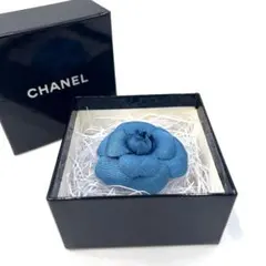 CHANEL カメリア コサージュ ブルー 美品 箱付 刻印ありのサムネイル