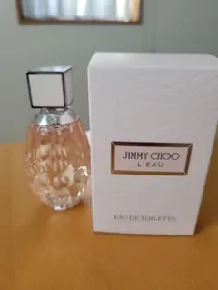 JIMMY CHOO L'Eau オードトワレ 40ml【9割以上】のサムネイル