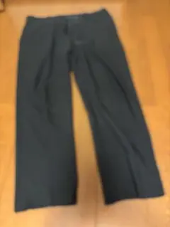 ユニクロ　メンズ　スラックス