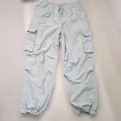 美品ジーユーGUライトグリーンカーゴパンツXL