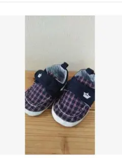 男女兼用　ベビー靴　12.5センチ　ファーストシューズ　マジックテープ
