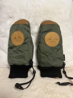 Item thumbnail for item e8aad8bd-8b3d-4e12-9d08-e7b7131bbb86