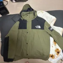 THE NORTH FACE マウンテンパーカー