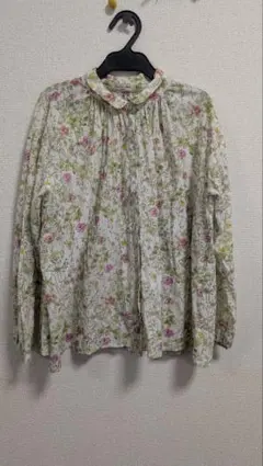 【サマンサモスモス】花柄長袖シャツ