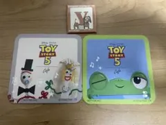オーマイカフェ トイ・ストーリー5 缶バッジ コースター - メルカリ