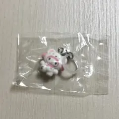 サンリオキャラクターズ　ふわふわスノー　めじるしアクセサリー　マイメロディ