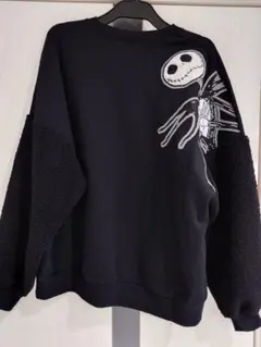 【新品タグ付】ジャックスケリントン ナイトメア　トレーナー　ディズニー手つなぎ