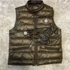 モンクレール　ダウンベストGUI 3