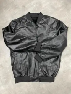 新品未使用！フェイクレザー製黒ジャケット