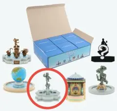 ディズニーリゾート　ミニチュアフィギュアコレクション　噴水　ピノキオのサムネイル