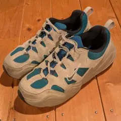 2025年最新】ナイキ テック ヘラ 25.5の人気アイテム - メルカリ