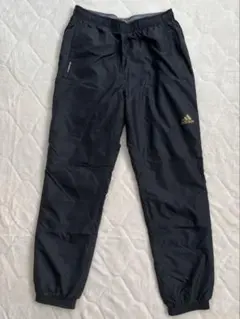 adidas ジャージパンツ 裏起毛　黒