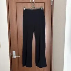 ブラック フレアパンツ ゴムウエスト