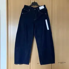 UNIQLO バギーカーブジーンズ 27 ネイビー（SNSで人気の商品）