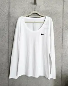 NIKE ロングTシャツ【新品未使用】のサムネイル