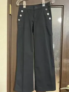 アンタイトル スラックス