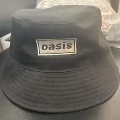 Oasis live '25 ロゴ バケットハット ブラック - メルカリ