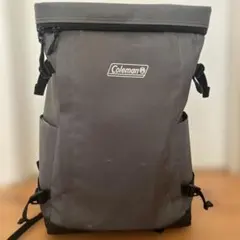 値下げ　Coleman グレー リュック　シールド35