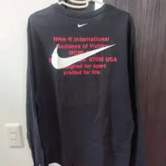 ナイキ　ロンT