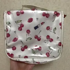 トラベルポーチ