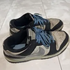 Nike スニーカー ブラック/グレー