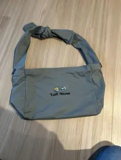 Left Alone 刺繍 ショルダーバッグ