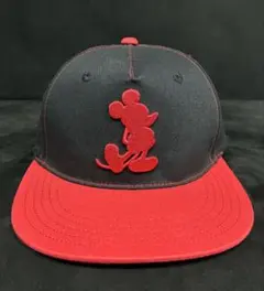 ミッキーマウス スナップバックキャップ 黒赤