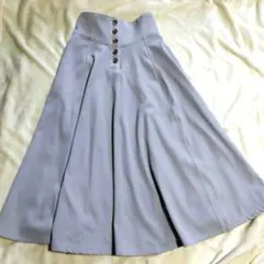 タグ付き未使用　ロングフレアスカート　グレー　グレージュ　上品　シンプル　可愛いのサムネイル