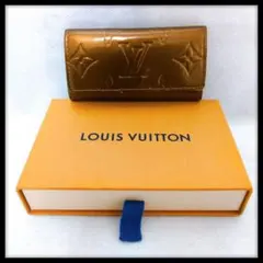 LOUIS VUITTON ルイヴィトン キーケース ヴェルニ　4連　箱付