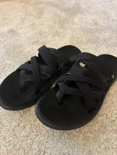 Teva テバ　サンダル オロワフ　ブラック　23センチ