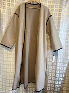 ロングコート　薄手　パイピング