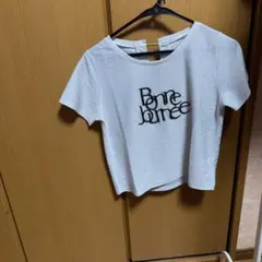 【最終値下げ】rienda リエンダ ロゴ刺繍 半袖Tシャツ シルバーのサムネイル