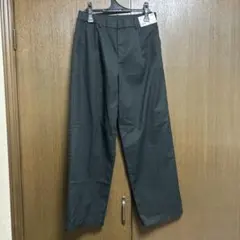 【美品⭐︎未使用】 UNIQLO タックワイドパンツ