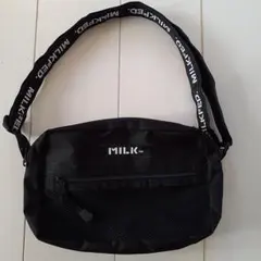 MILK FED. ブラック サコッシュのサムネイル