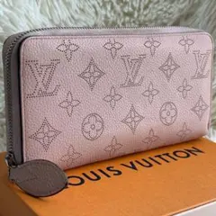 Item thumbnail for item ec69706f-8da2-45a7-83ca-95f2f7d796c7