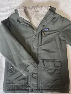 patagonia ✨フード付きジャンパー、カーキ